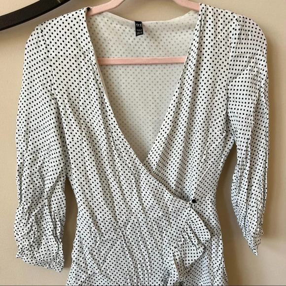 Zara TRF Polka Dot Ruffle Wrap Romper Size XS White & Black 14489 - Picture 5 of 14